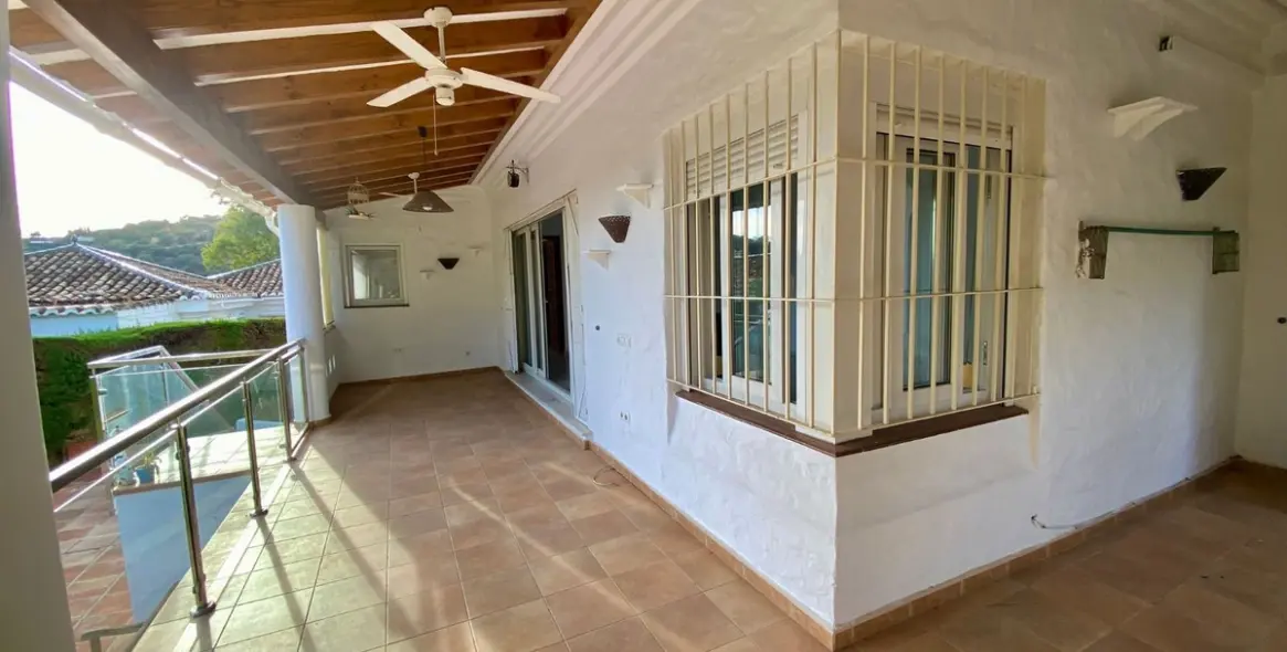 Venta de villa independiente en El Padron 38