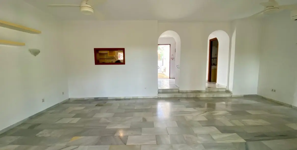 Venta de villa independiente en El Padron 40