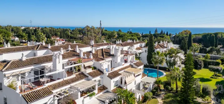 Продажа двухуровневого пентхауса в Nagüeles 0