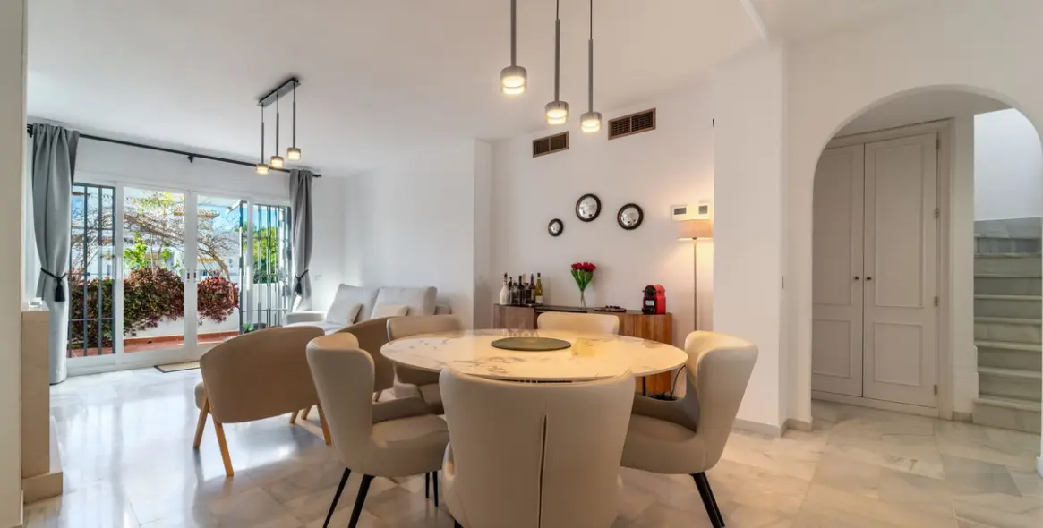 Продажа двухуровневого пентхауса в Nagüeles 4