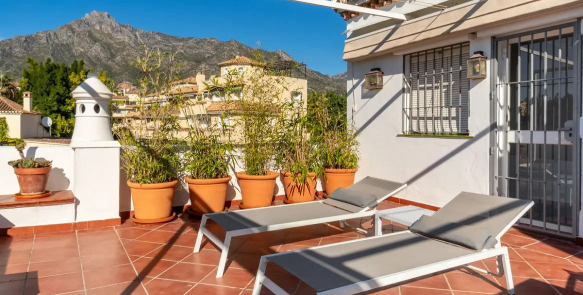 Sale of penthouse duplex in Nagüeles 33