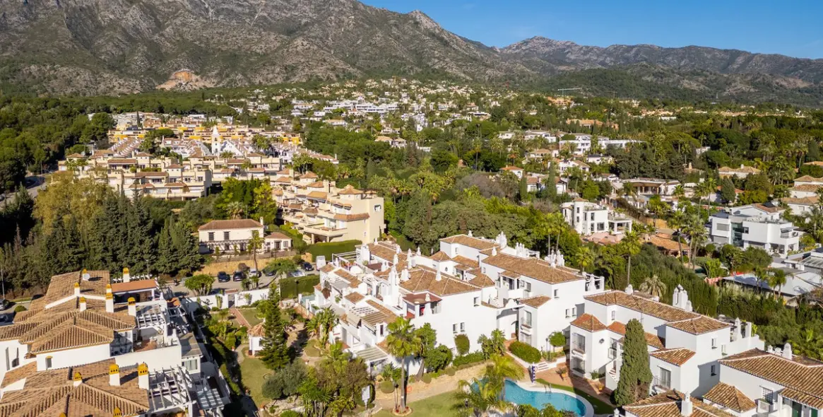 Sale of penthouse duplex in Nagüeles 45