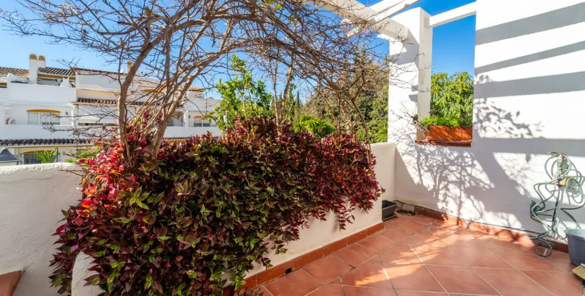 Sale of penthouse duplex in Nagüeles 49