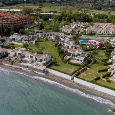 Venta de casa pareada en Estepona