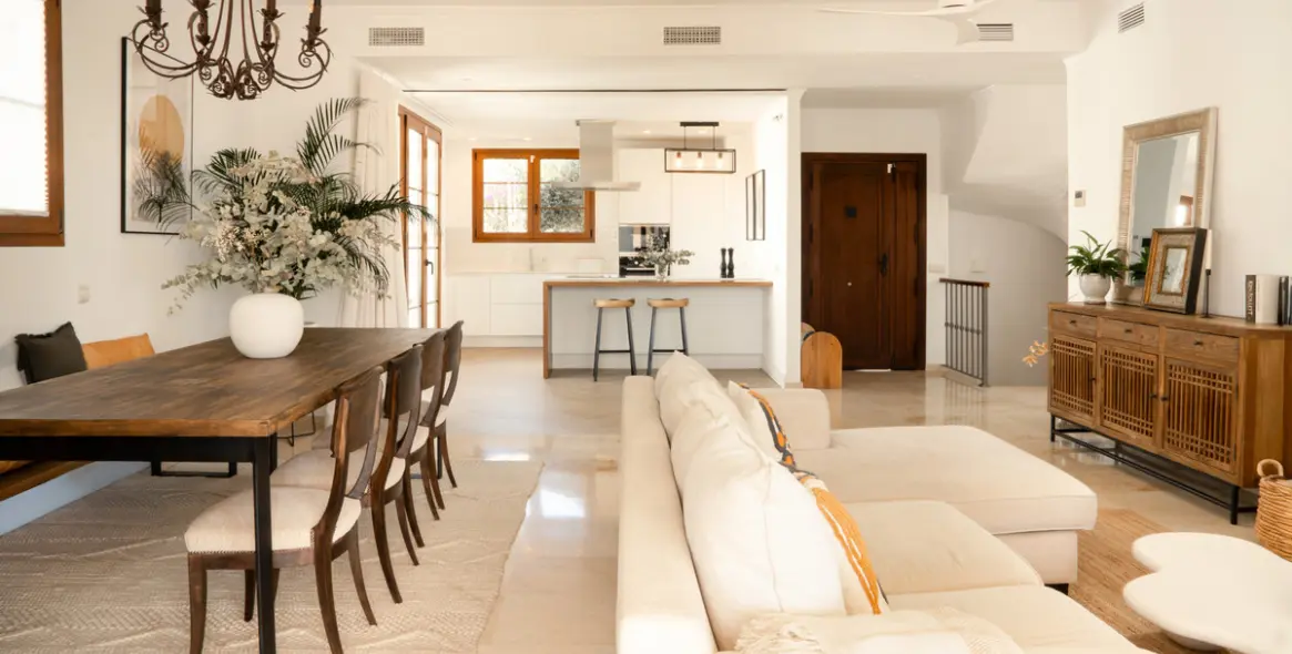 Продажа  отдельно стоящей виллы в Estepona 5