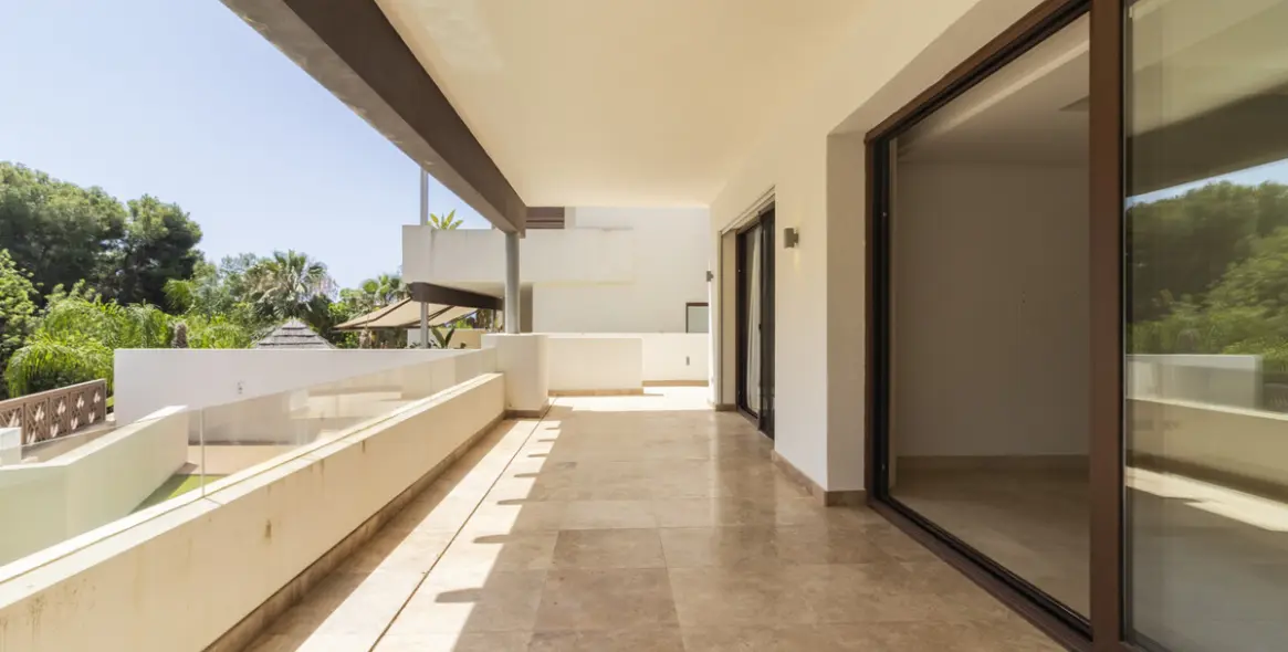 Sale of semi-detached house in Marbella 17
