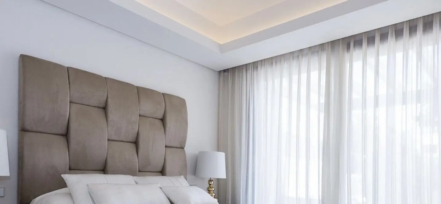 Продажа дома на две семьи в Marbella 4