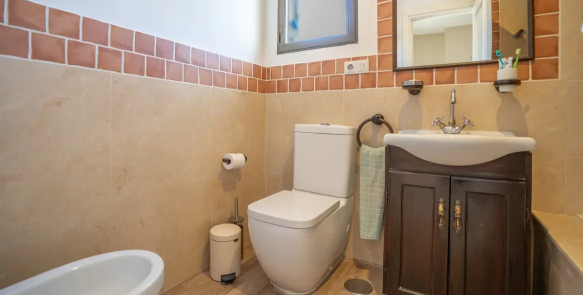 Продажа  отдельно стоящей виллы в Nueva Andalucía 7