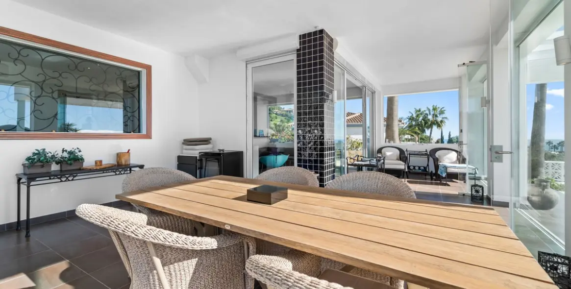 Продажа  отдельно стоящей виллы в Benalmadena 9