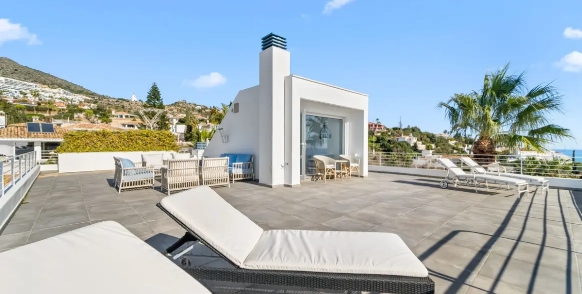 Sale of detached villa in Benalmadena 39