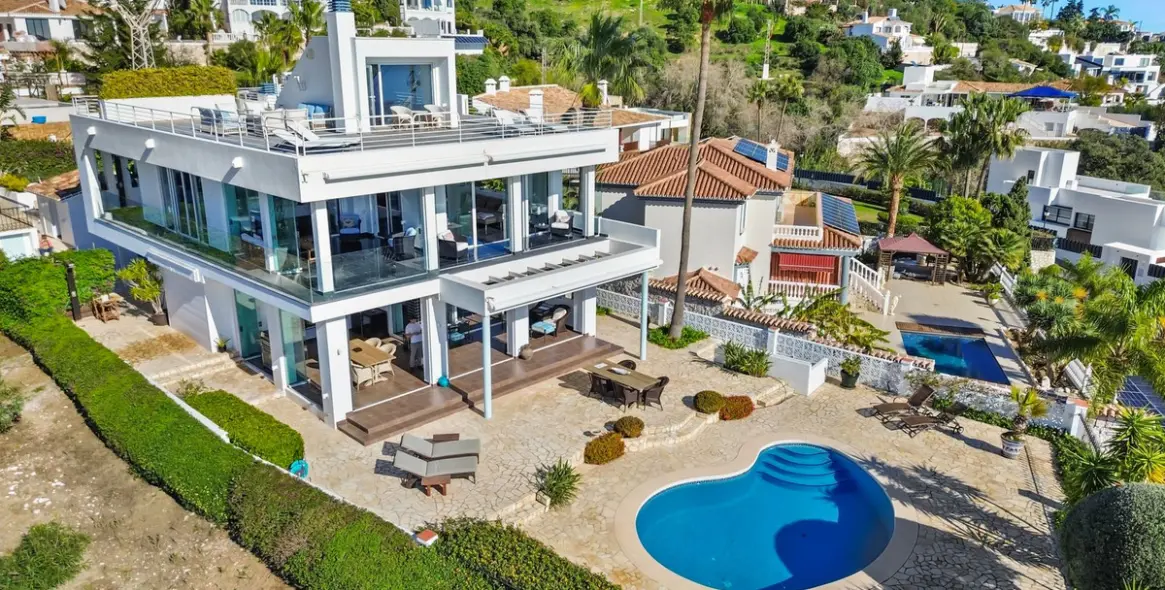 Sale of detached villa in Benalmadena 53