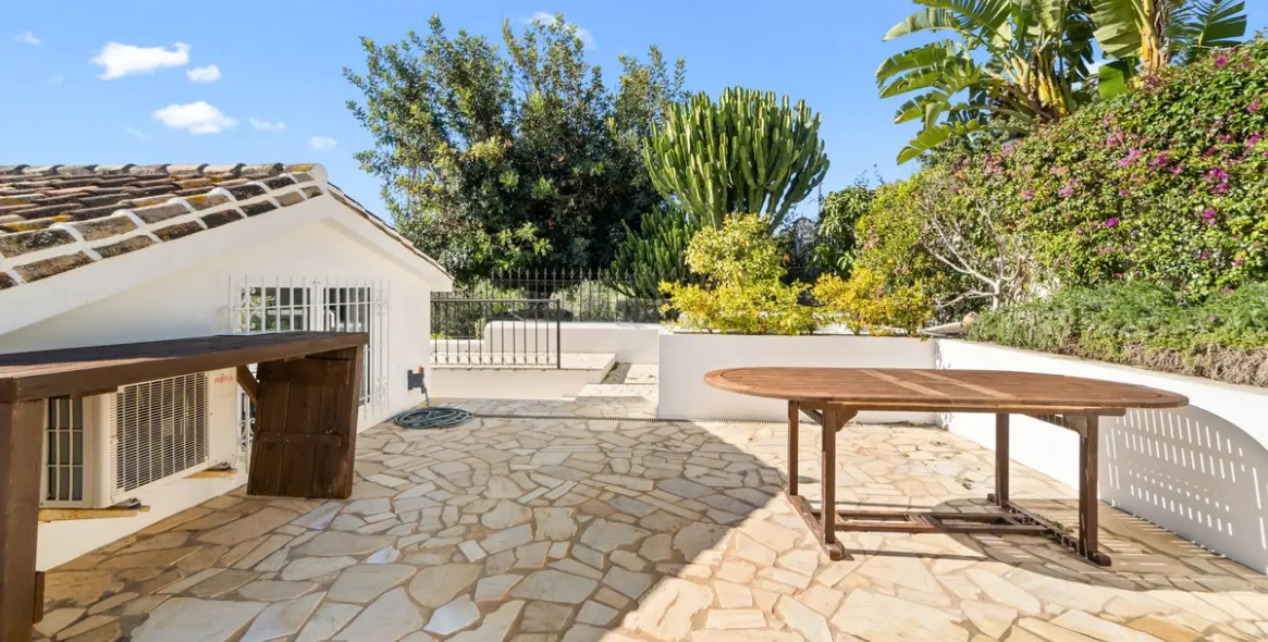 Sale of detached villa in Benalmadena 59