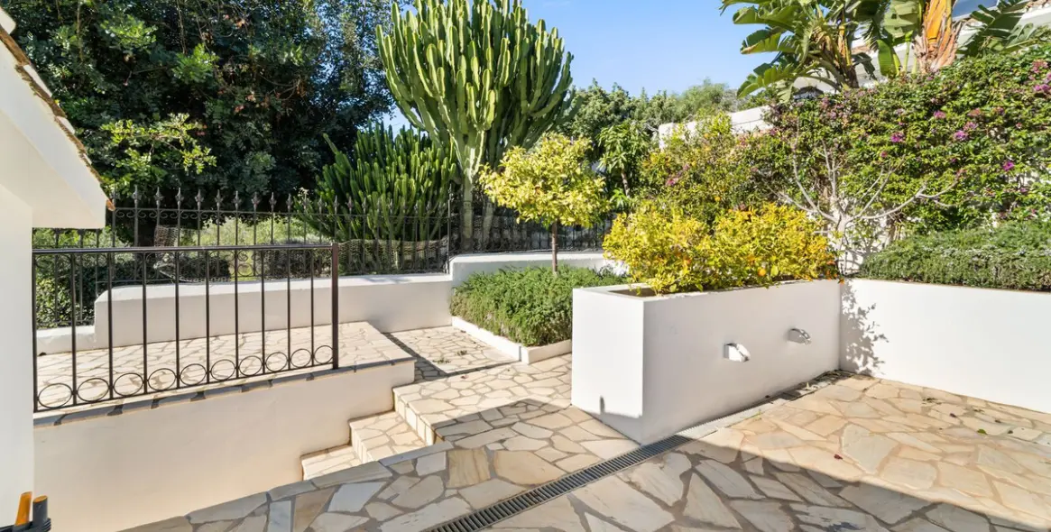 Sale of detached villa in Benalmadena 60