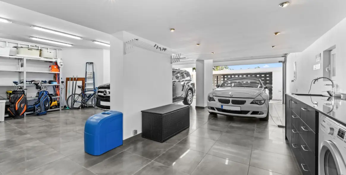 Sale of detached villa in Benalmadena 62