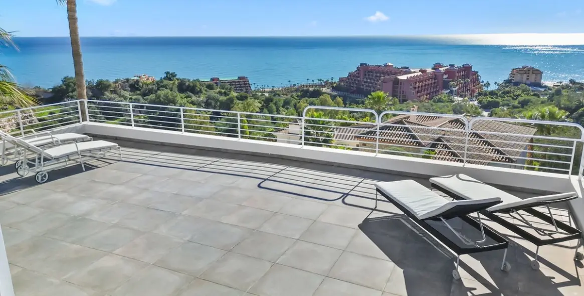 Sale of detached villa in Benalmadena 64