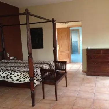 Sale of detached villa in New Golden Mile