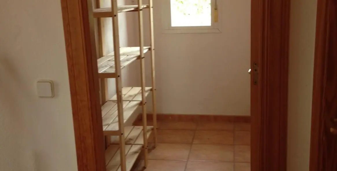 Sale of detached villa in New Golden Mile 10