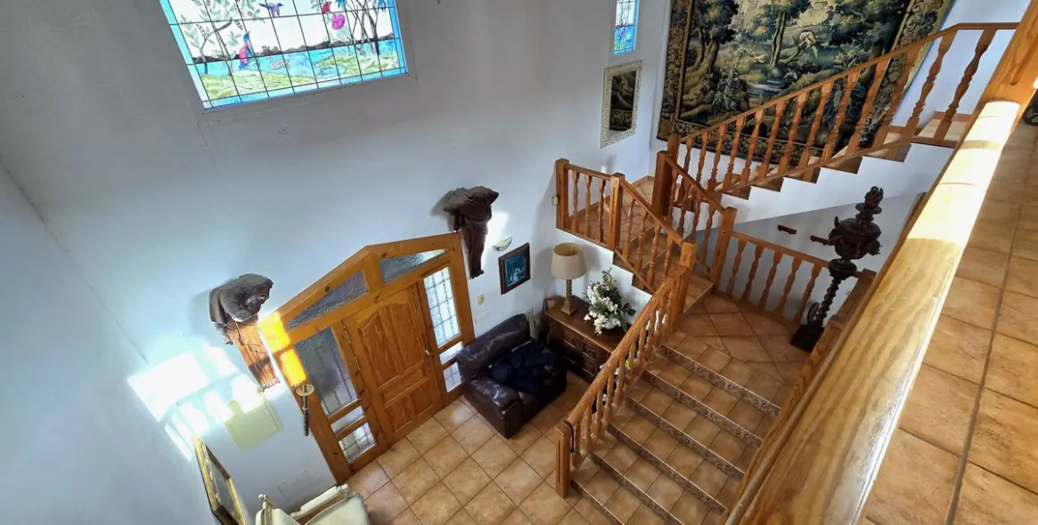 Venta de villa independiente en New Golden Mile 26