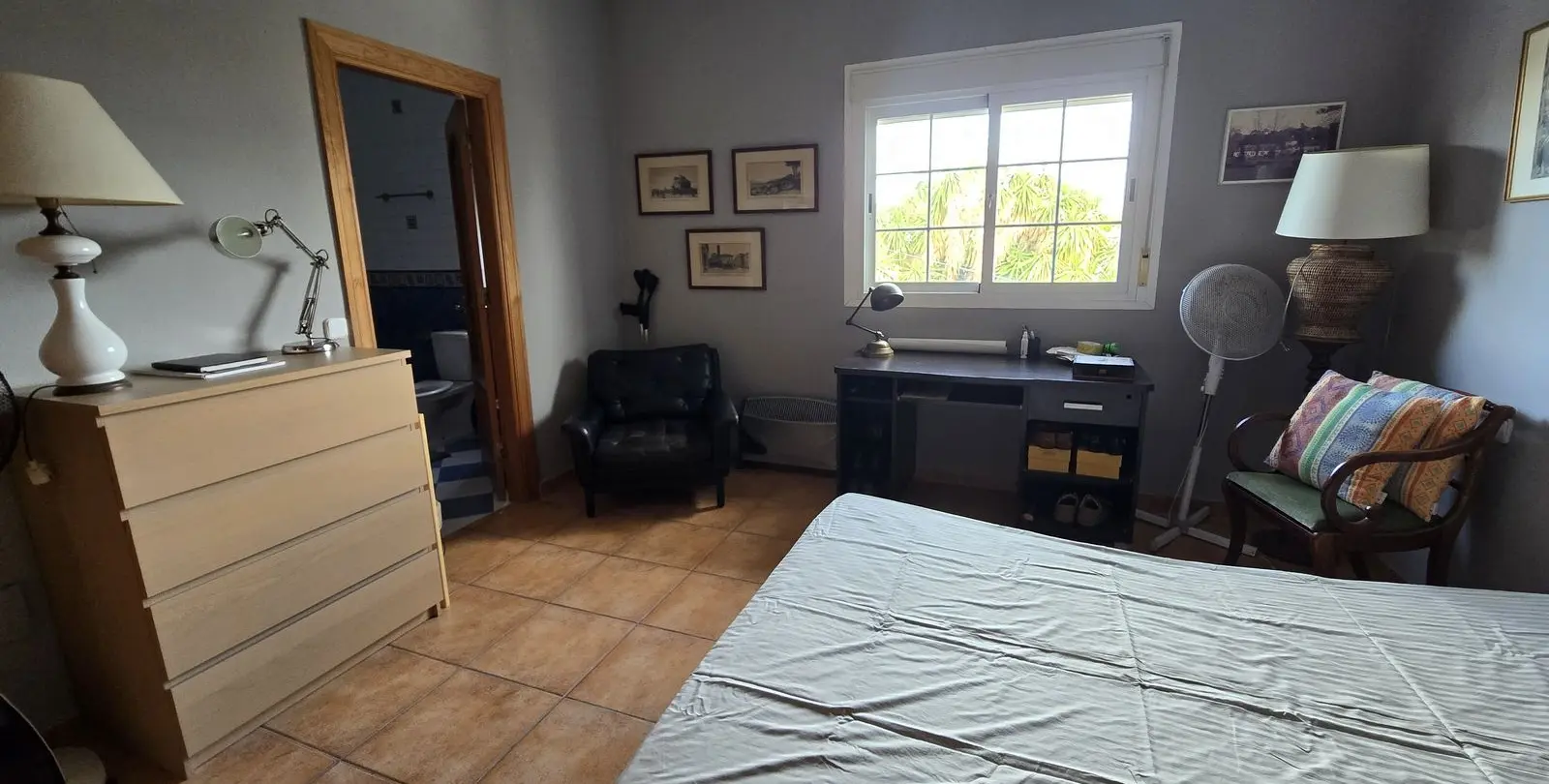 Sale of detached villa in New Golden Mile 19