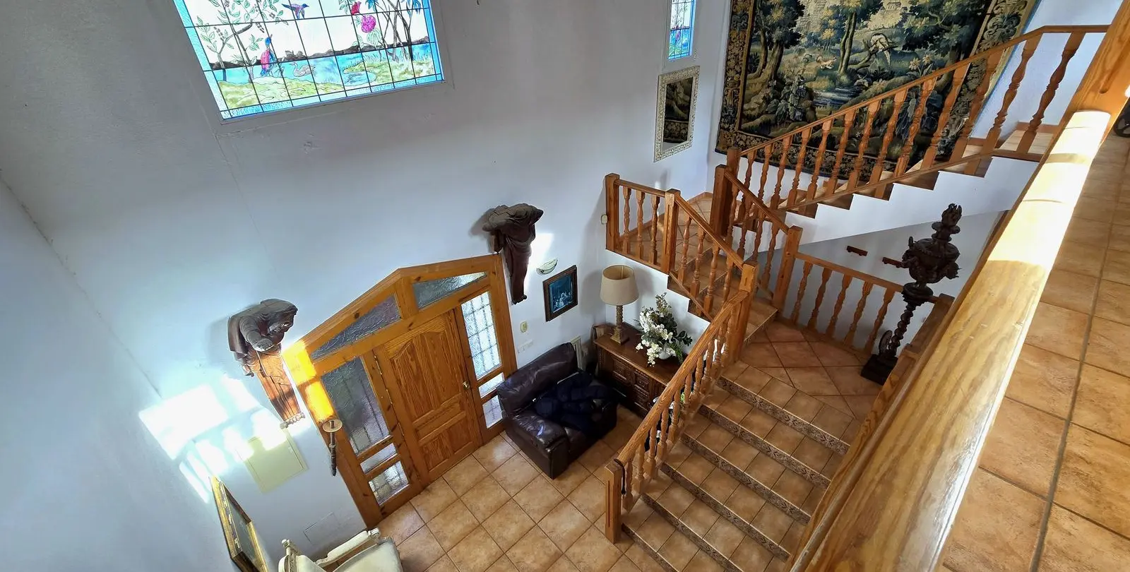 Sale of detached villa in New Golden Mile 26