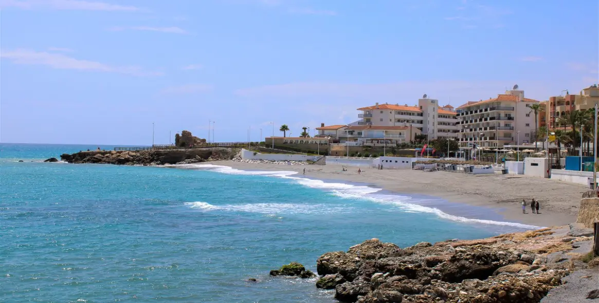 Продажа пентхауса в Nerja 1