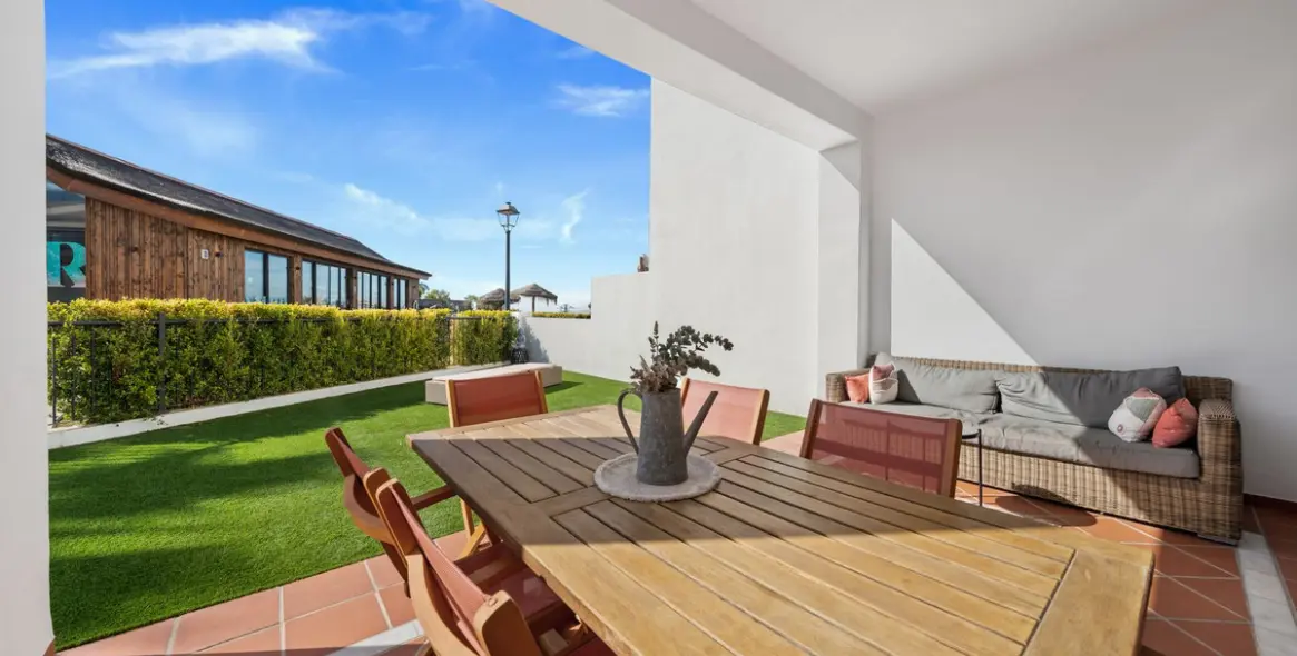 Venta de apartamento en planta baja en Benahavís 5