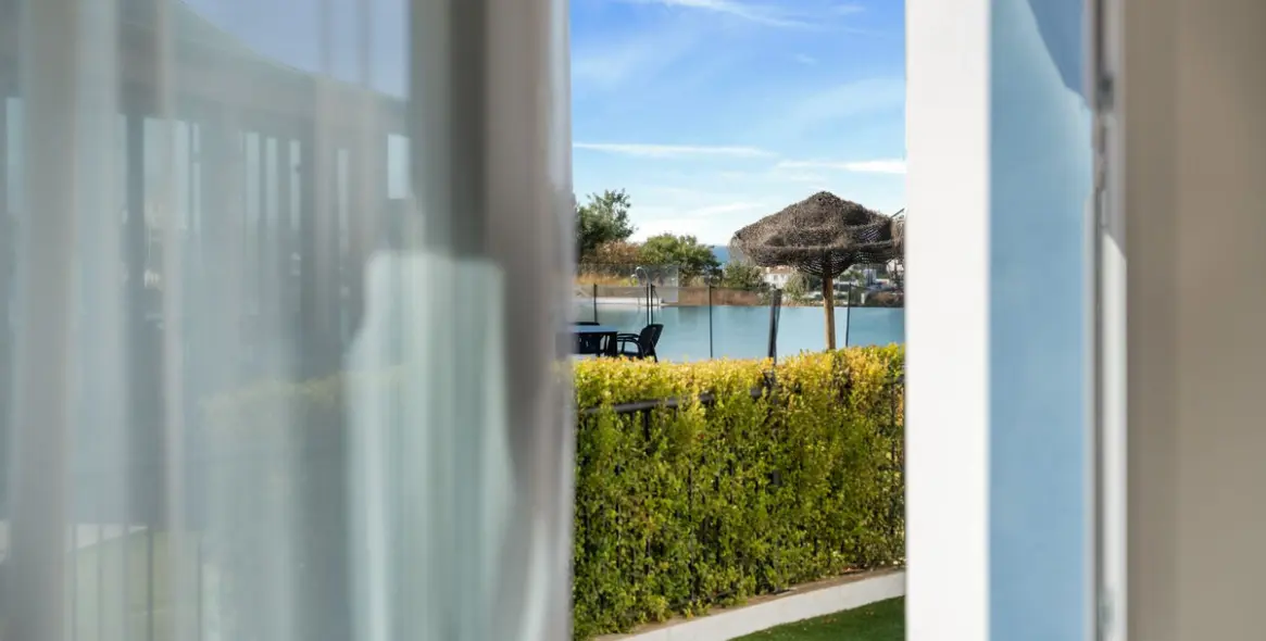 Продажа апартаментов на первом этаже в Benahavís 24