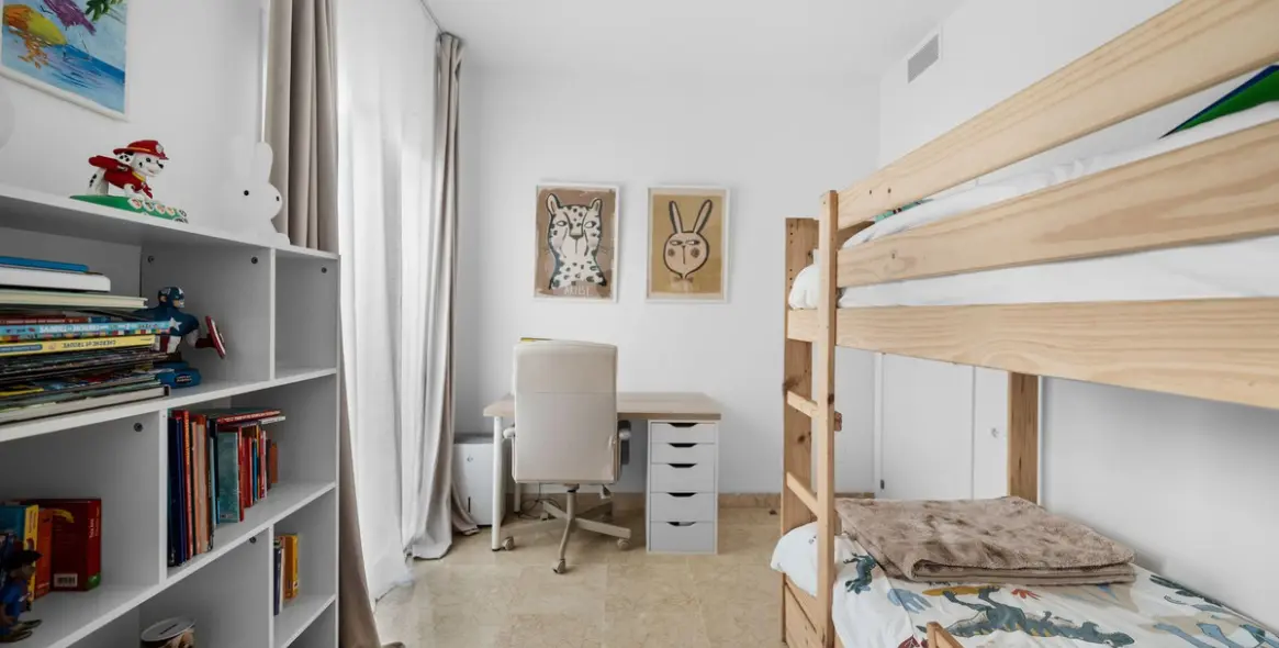 Продажа апартаментов на первом этаже в Benahavís 26