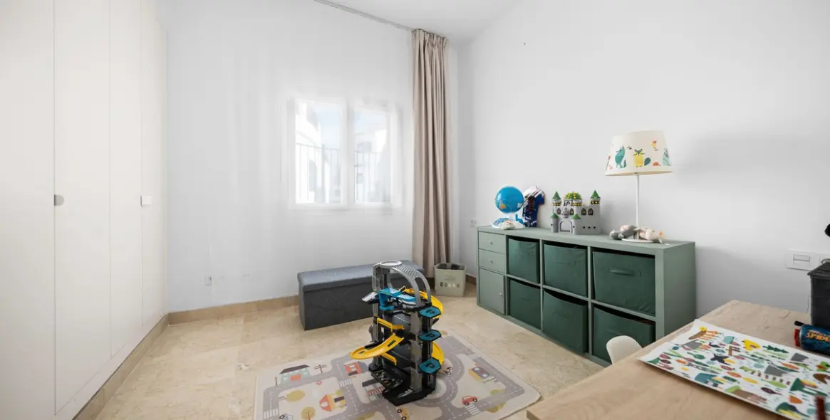 Продажа апартаментов на первом этаже в Benahavís 27