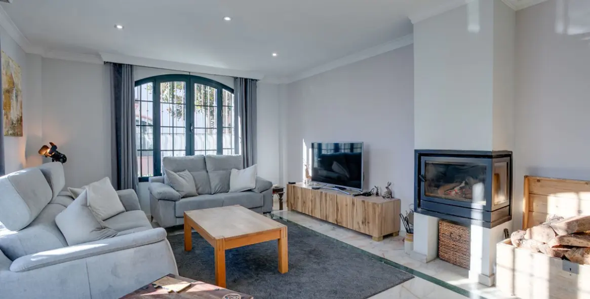 Продажа таунхауса в Cancelada 2