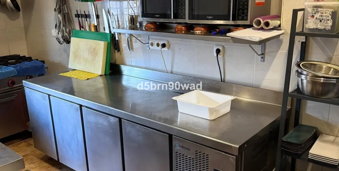 Sale of restaurant in Marbella 14