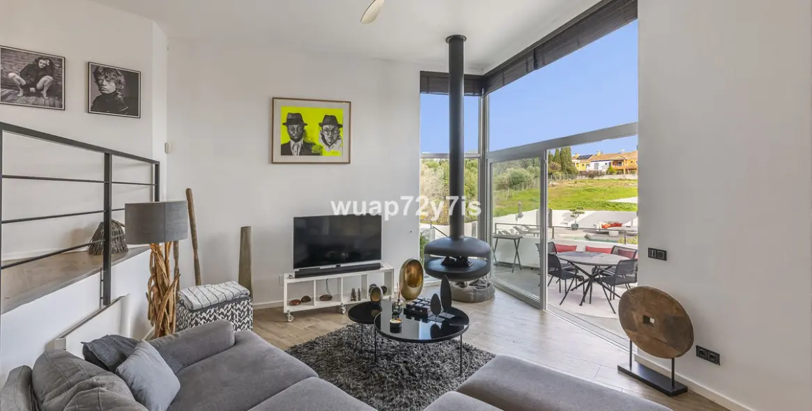 Sale of detached villa in Guadalmina Alta 8