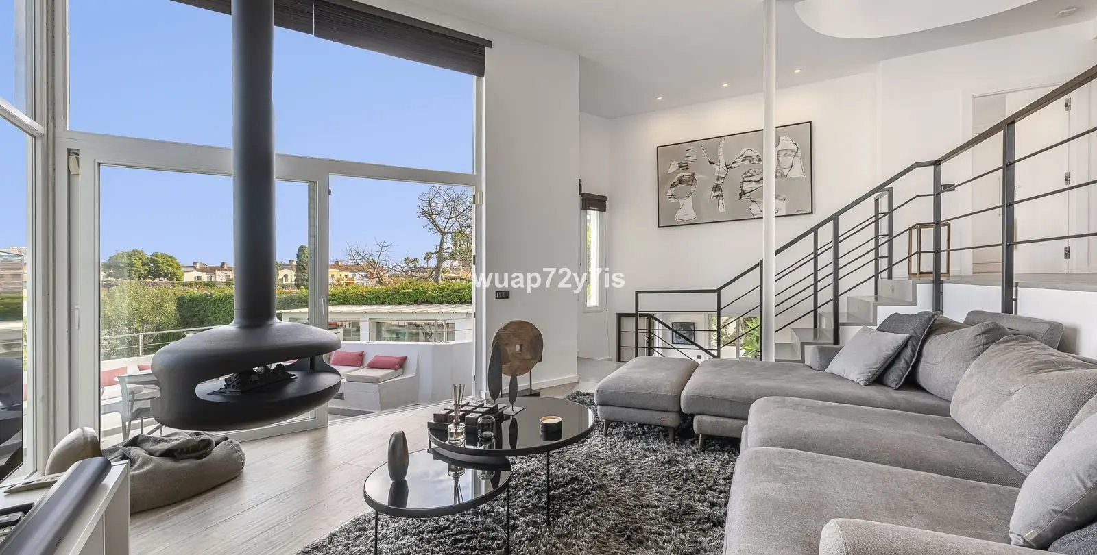 Sale of detached villa in Guadalmina Alta 9