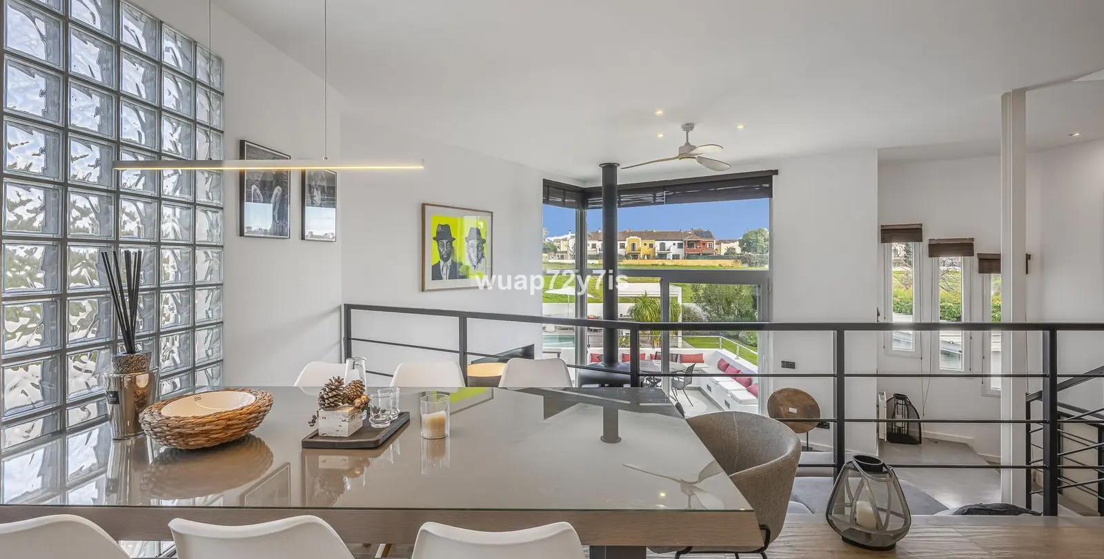 Sale of detached villa in Guadalmina Alta 17