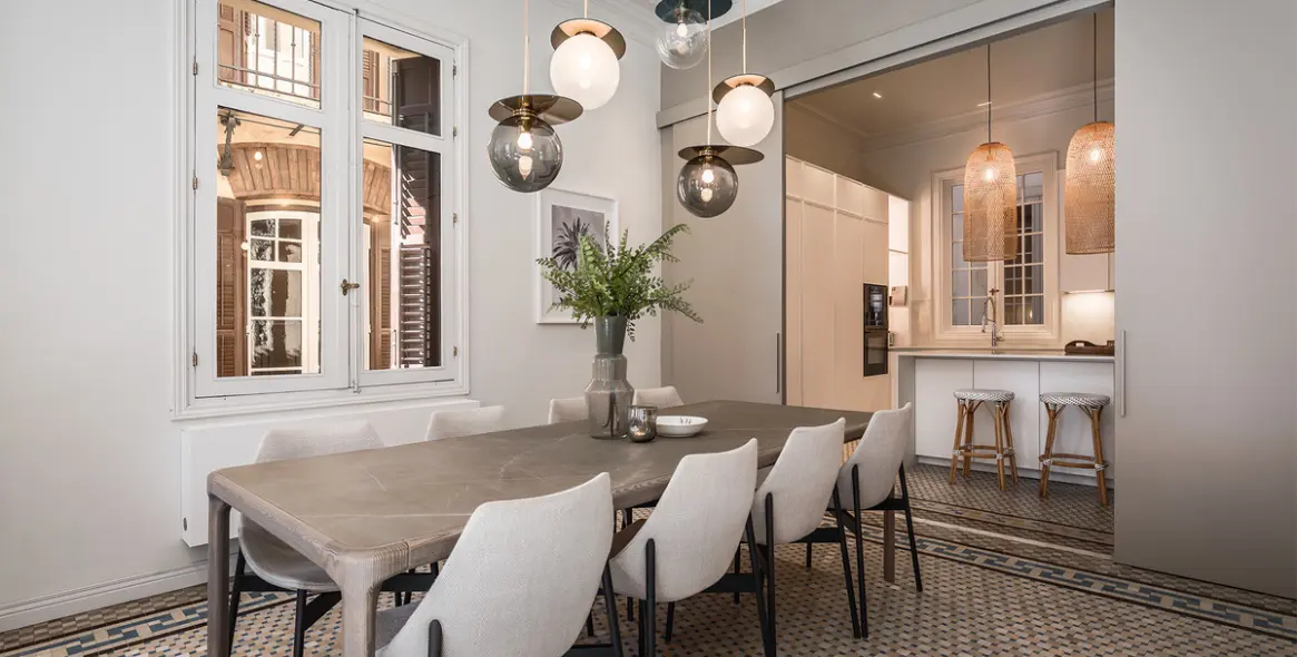 Sale of middle floor apartment in Málaga Centro 5