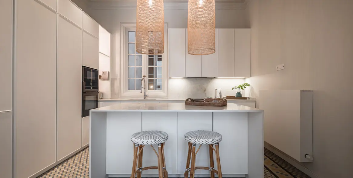 Sale of middle floor apartment in Málaga Centro 13