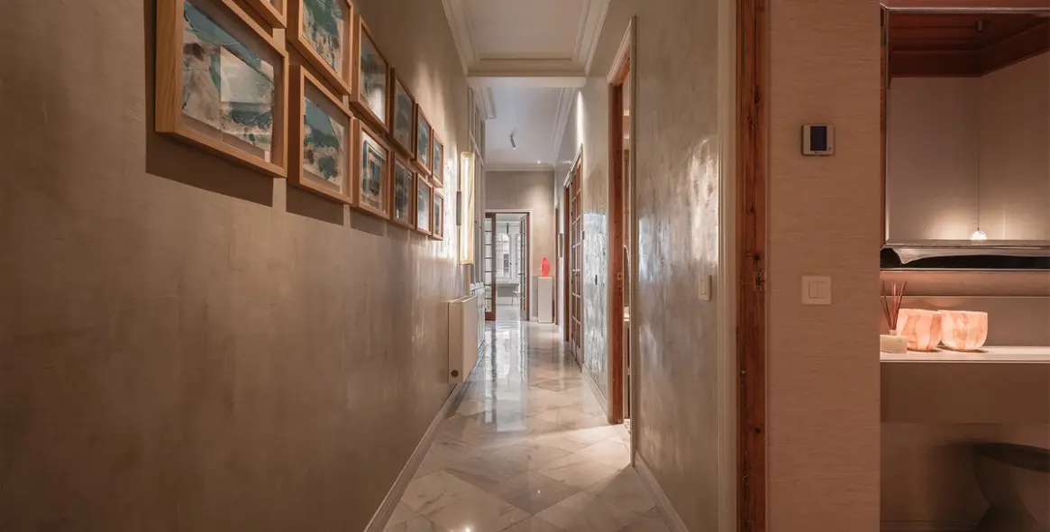 Sale of middle floor apartment in Málaga Centro 20