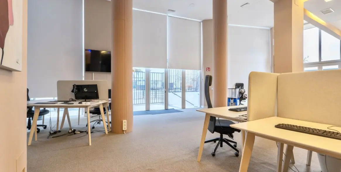 Long-term rent of office in Marbella 5