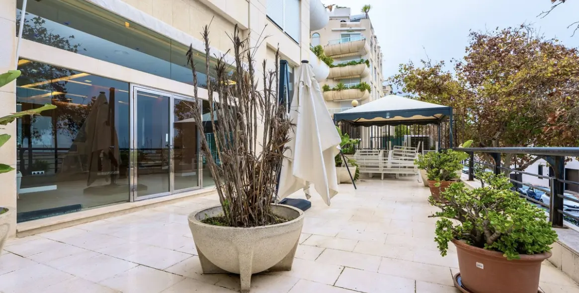 Long-term rent of office in Marbella 11