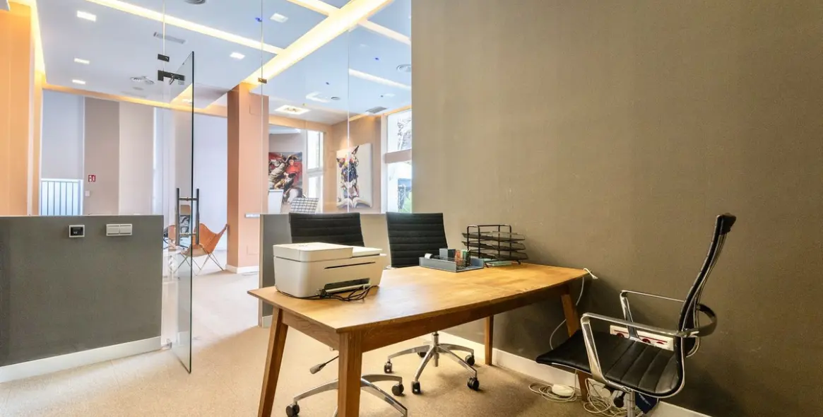 Long-term rent of office in Marbella 16