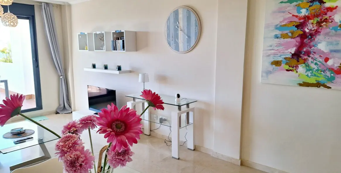 Продажа апартаментов на первом этаже в Doña Julia 9