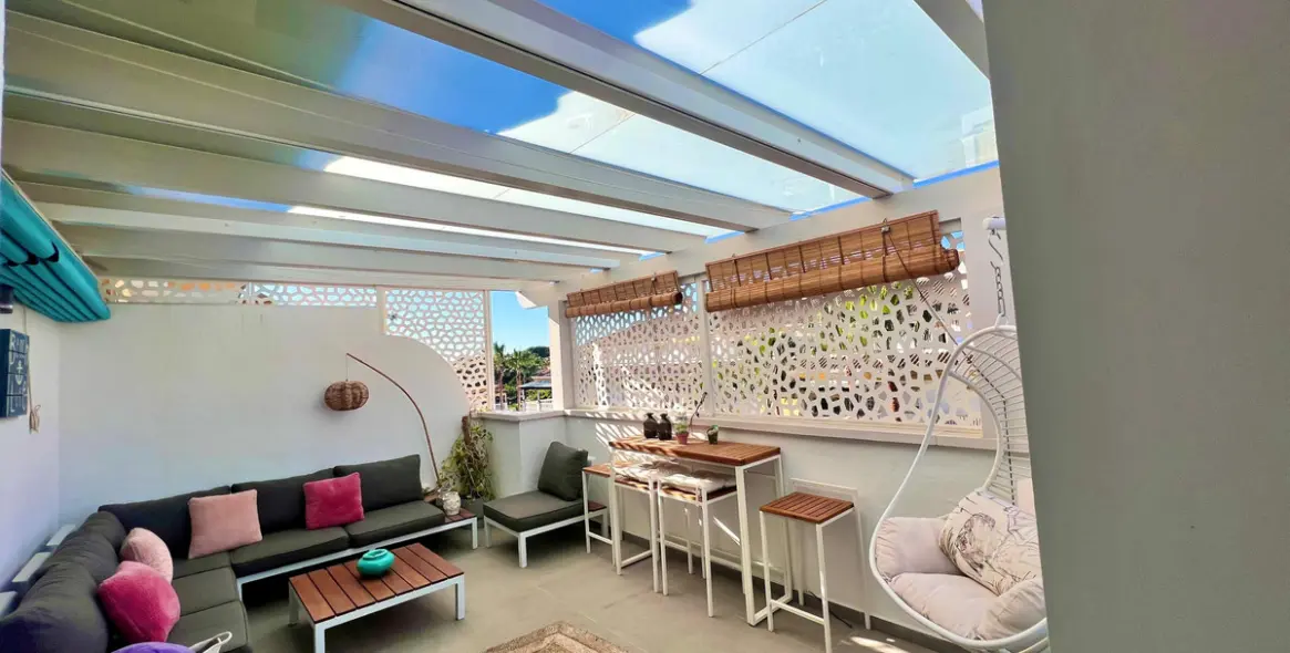 Sale of penthouse in Nueva Andalucía 2