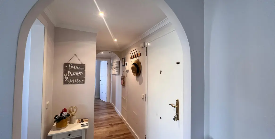 Sale of penthouse in Nueva Andalucía 17