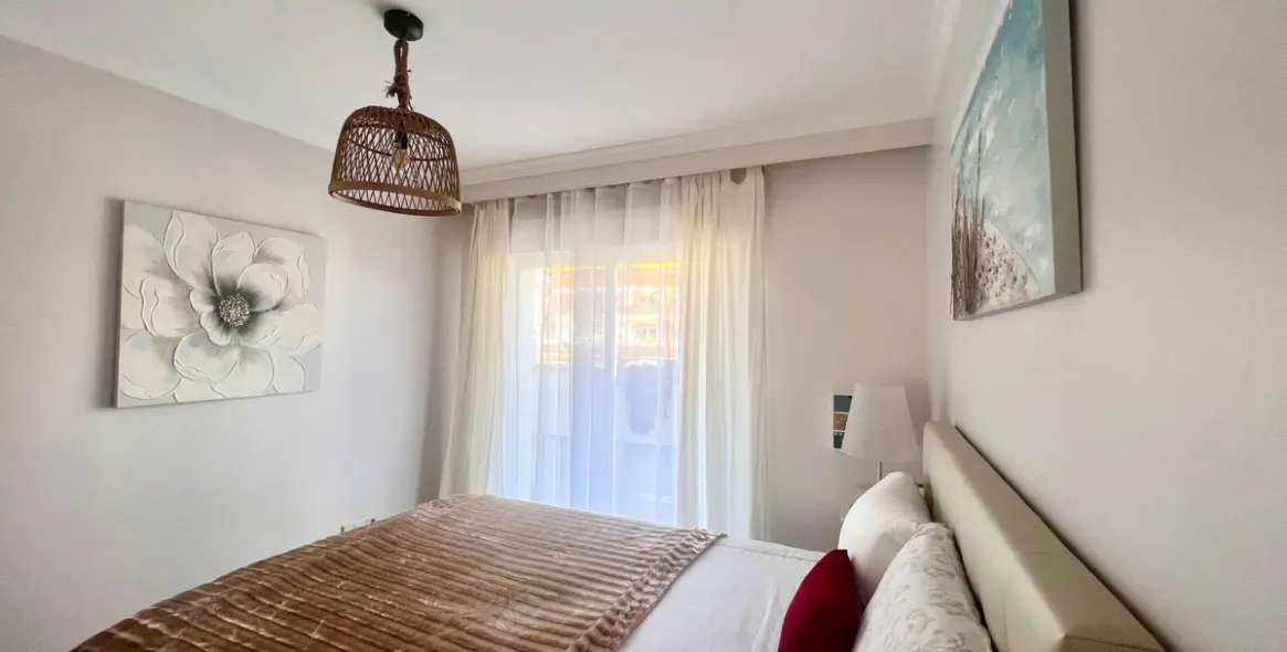 Sale of penthouse in Nueva Andalucía 20