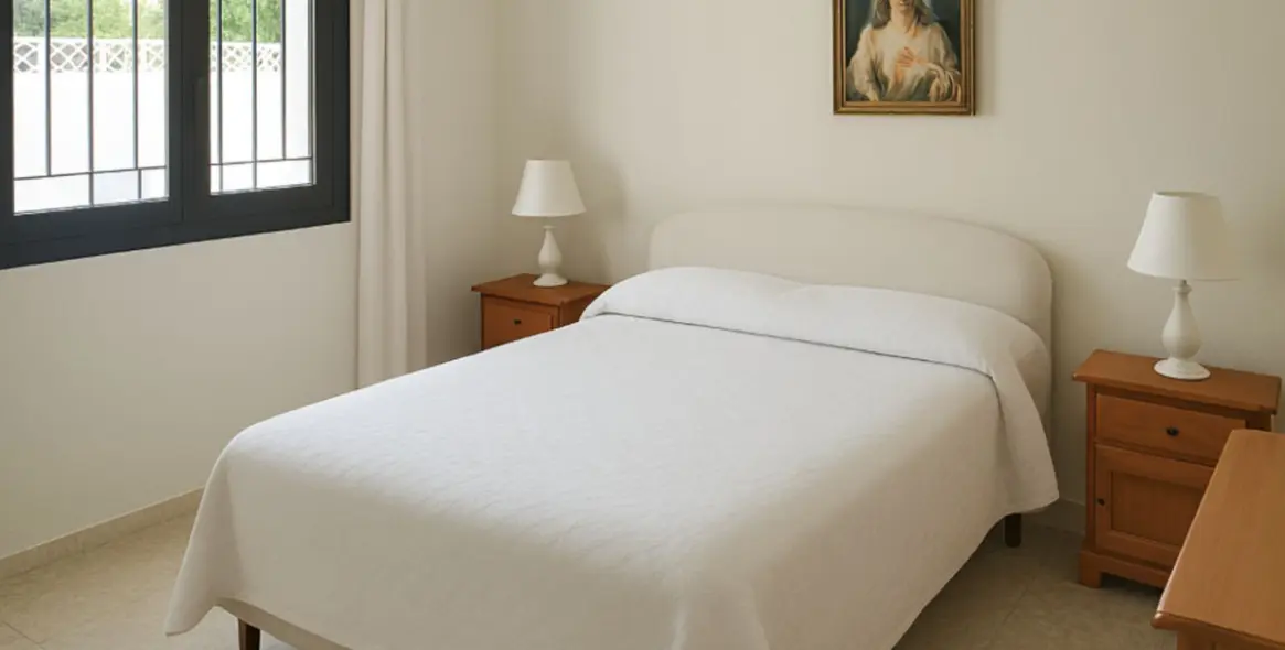 Продажа  отдельно стоящей виллы в La Duquesa 4