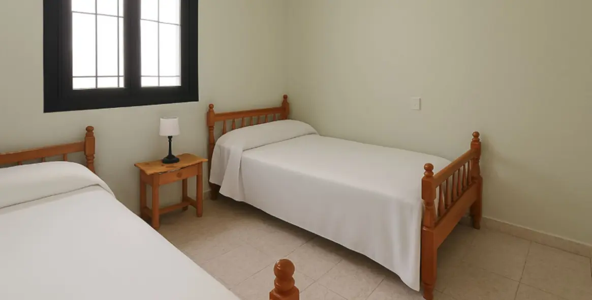 Продажа  отдельно стоящей виллы в La Duquesa 8