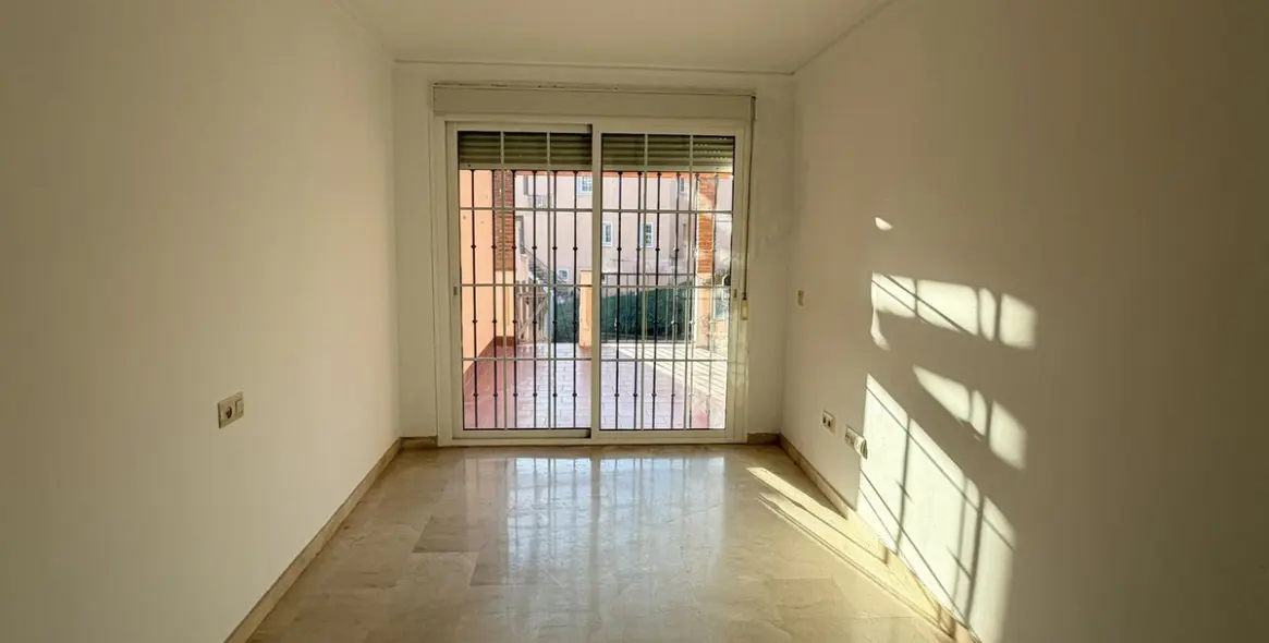 Продажа таунхауса в Riviera del Sol 36