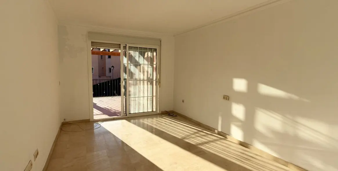 Продажа таунхауса в Riviera del Sol 65