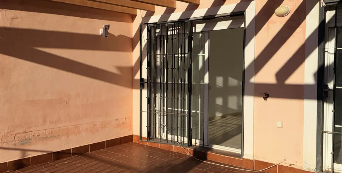 Продажа таунхауса в Riviera del Sol 81