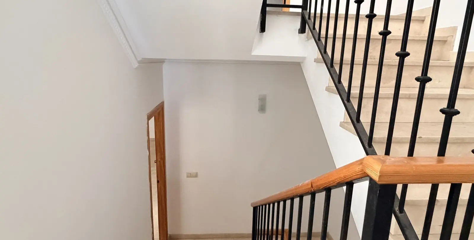 Sale of townhouse in Riviera del Sol 22